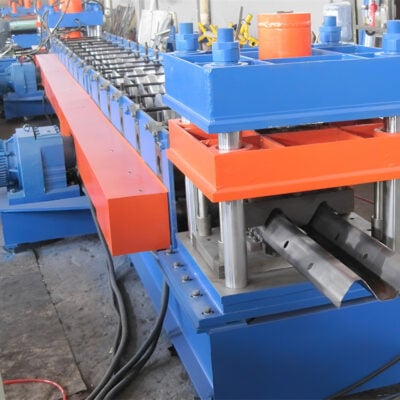 Machines de formage de rouleaux de remorques