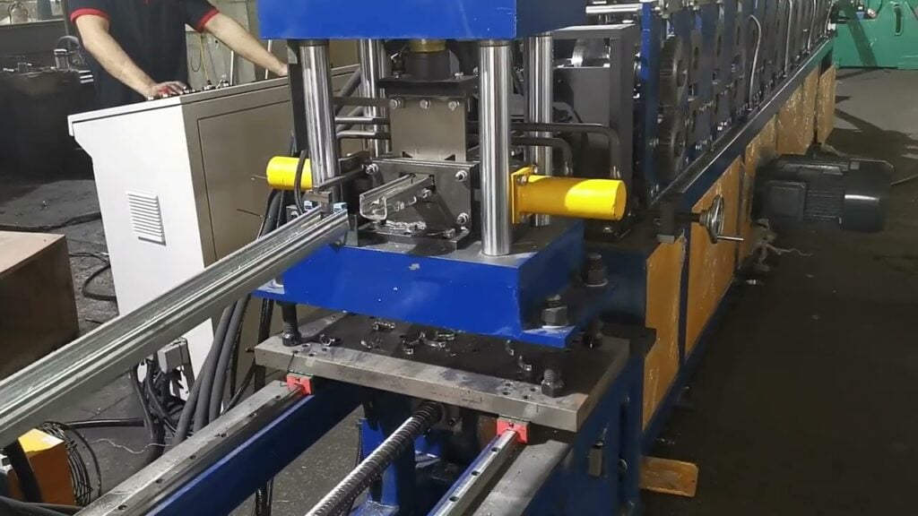 Military Vehicle Roll Forming Machines