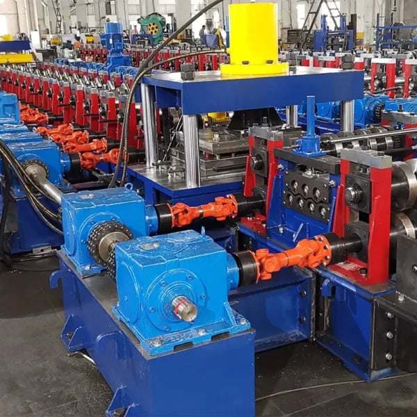 Otoyol Koruma Rayı Rulo Şekillendirme Makinesi