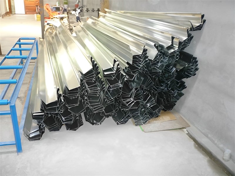 Şekillendirilmiş metal profil örnekleri