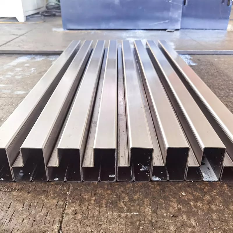 Pallet Racking Step Beam P Beam Roll Forming Machine - Image 6